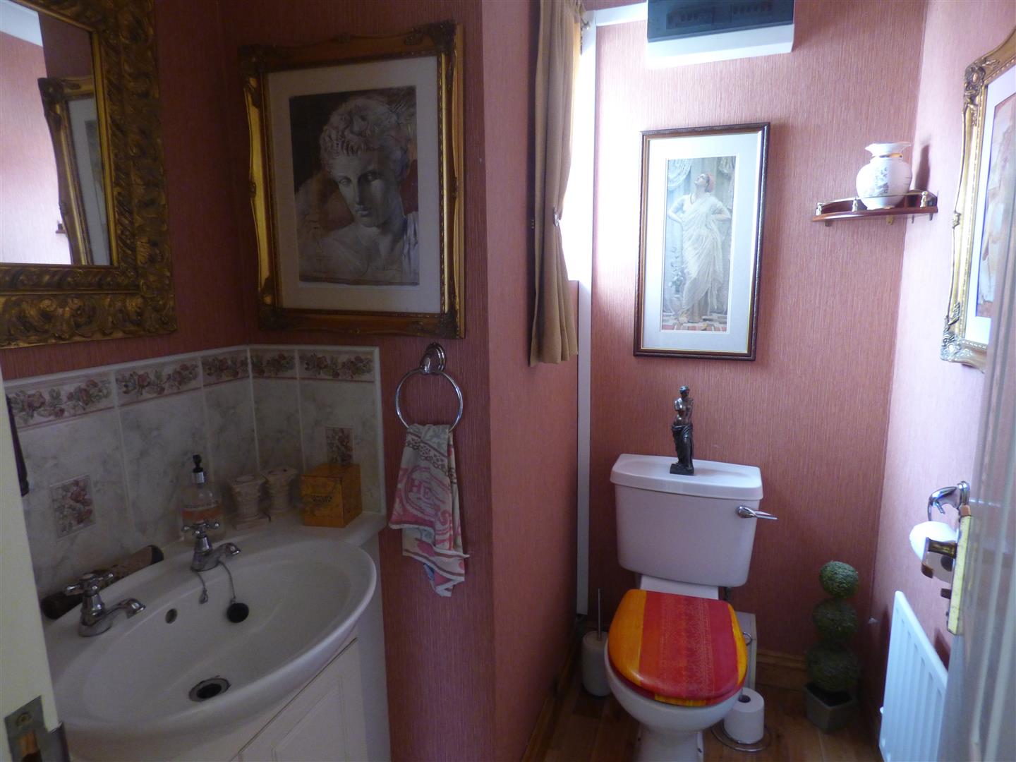 CLOAKROOM